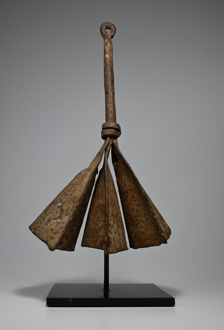 Antique Iron Benin Bell Ex Eric Robertson 1992 (1 of 9)