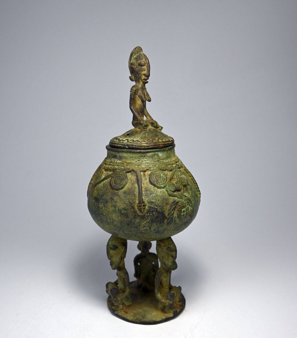 A Fine Dogon Bronze ritual container, African Art (1 of 5)