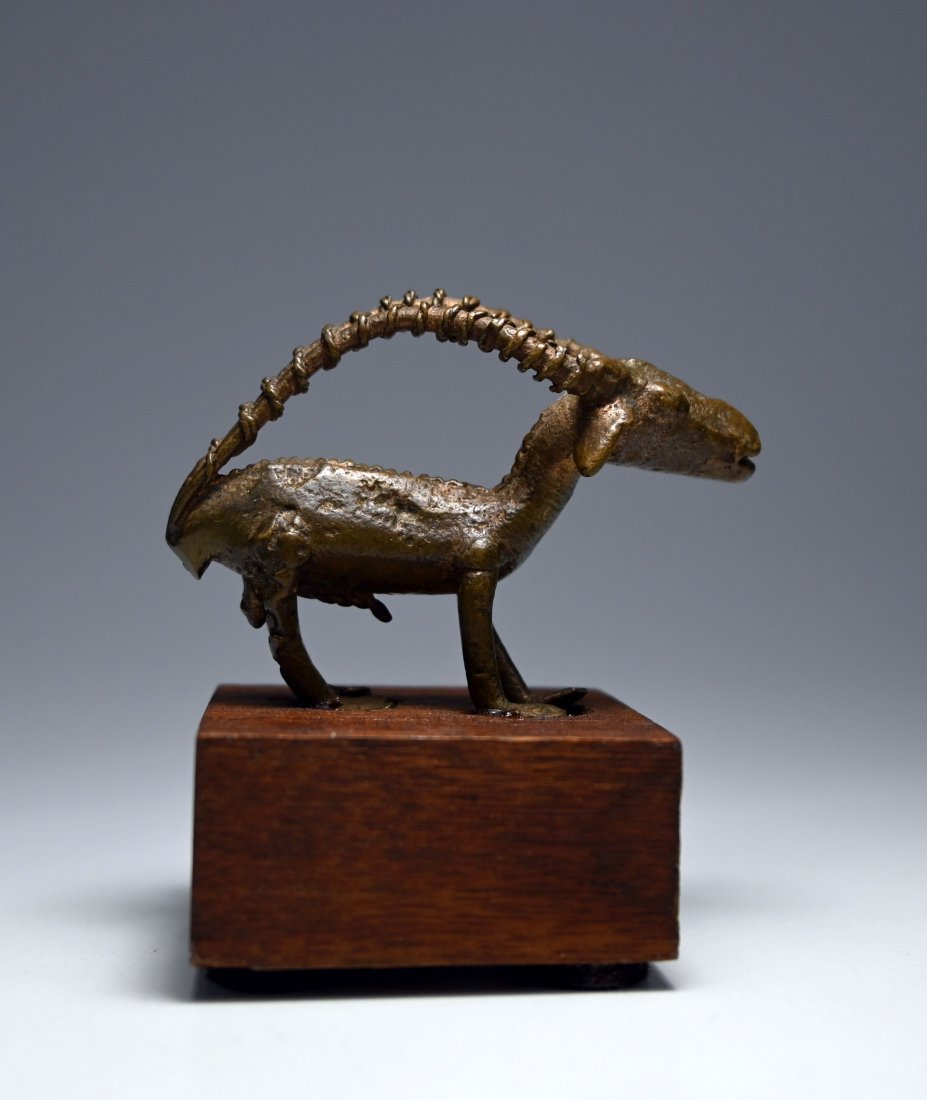 Akan Antelope Gold Weight Ex Sotheby's 1981, Exhibited (1 of 4)