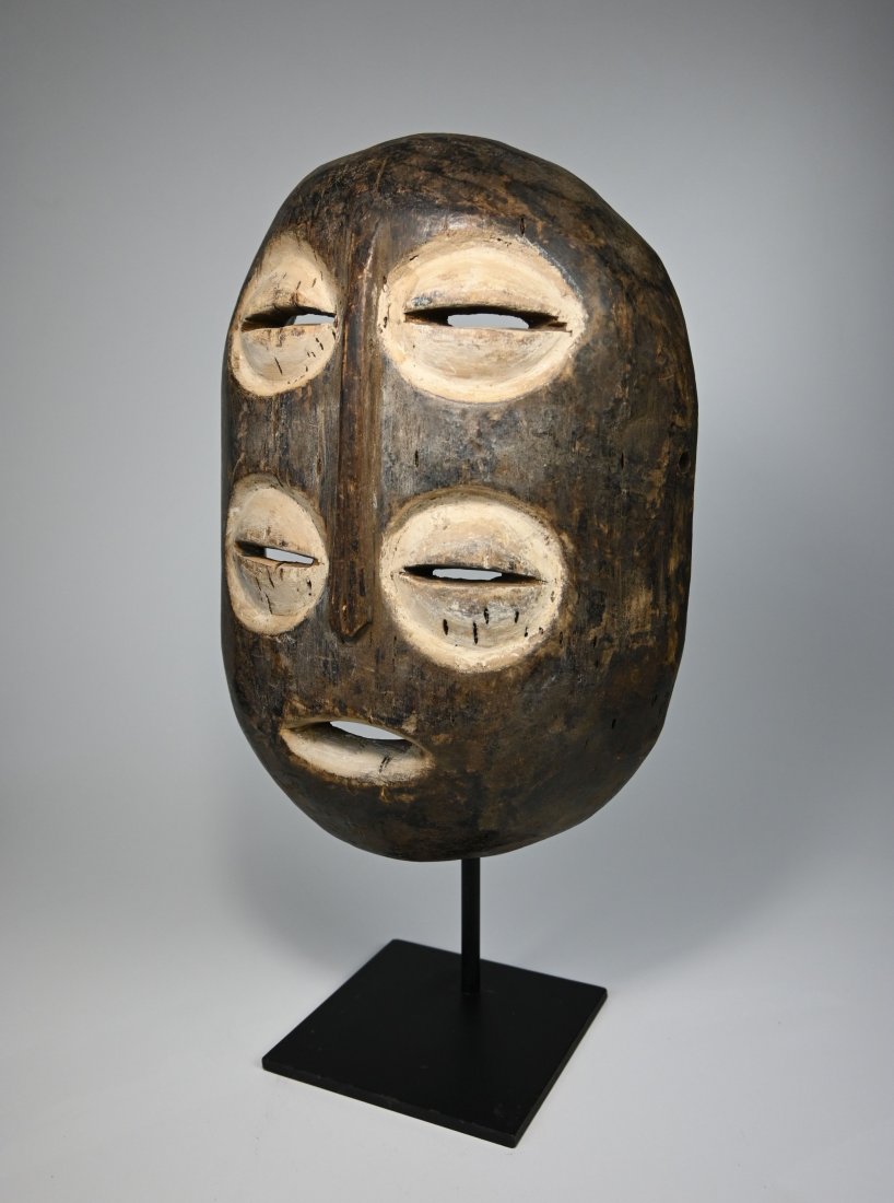 Rare Bembe Double Eyed Mask Ex Levitt, Ex Wyman (1 of 7)