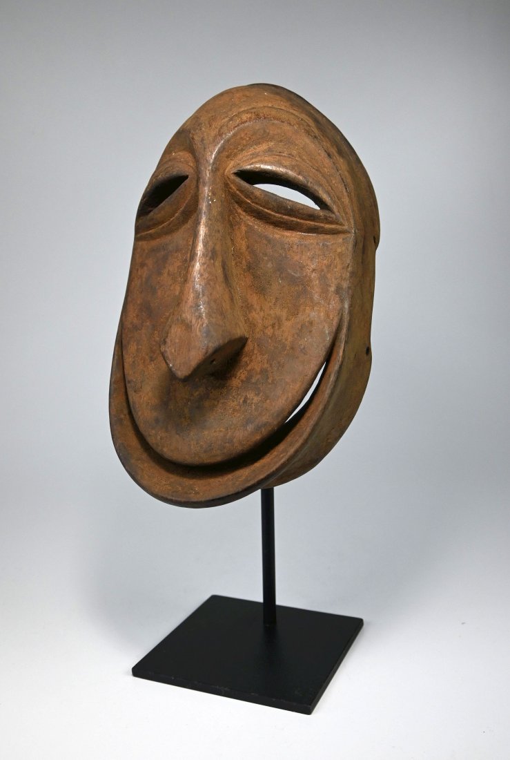 A Wonderful Hemba Monkey Mask Ex Jean Pierre Hallet (1 of 7)