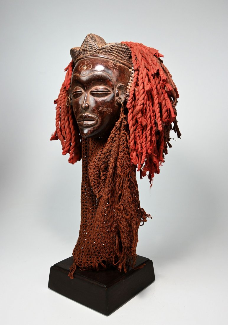 Chokwe Mwana Pwo African Mask Ex Pierre Dartevelle (1 of 9)