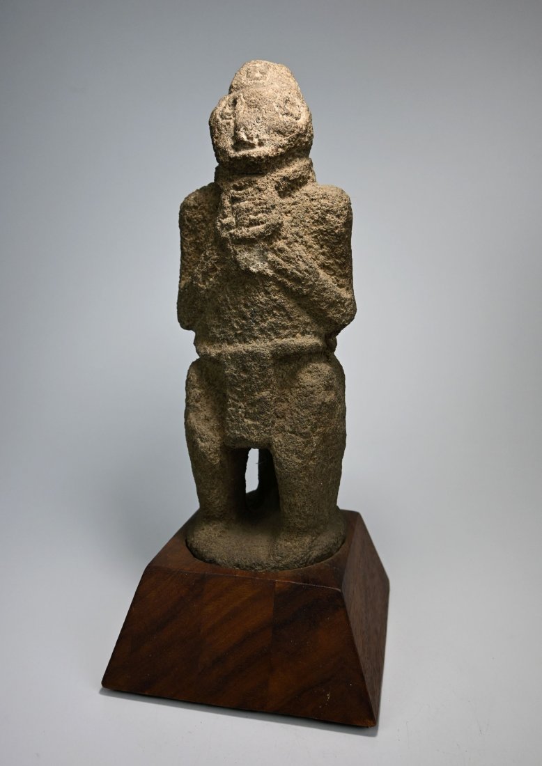 Ancient Costa Rica Stone Idol with Trophy Head Ex Healy (1 of 9)