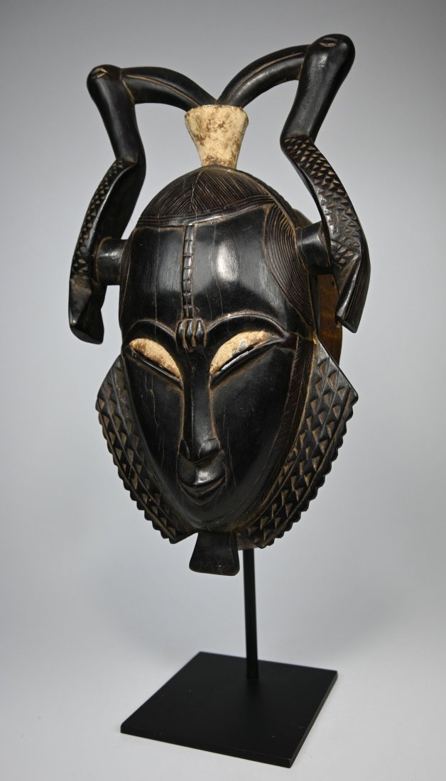 A Baule mask with Avian Finials (1 of 6)