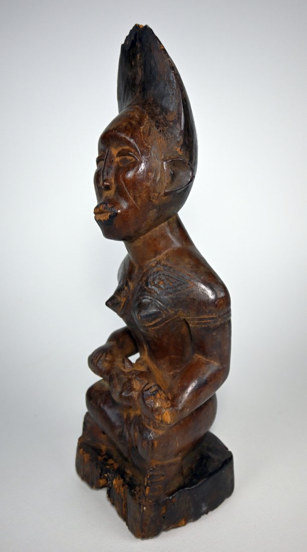 A Yombe Phemba Maternity sculpture, African Art (1 of 7)