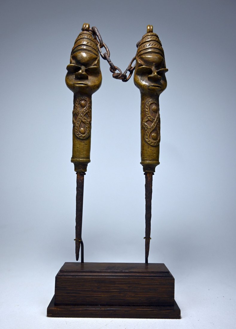 A Fine Old pair of Edan Ogboni Bronzes (1 of 6)