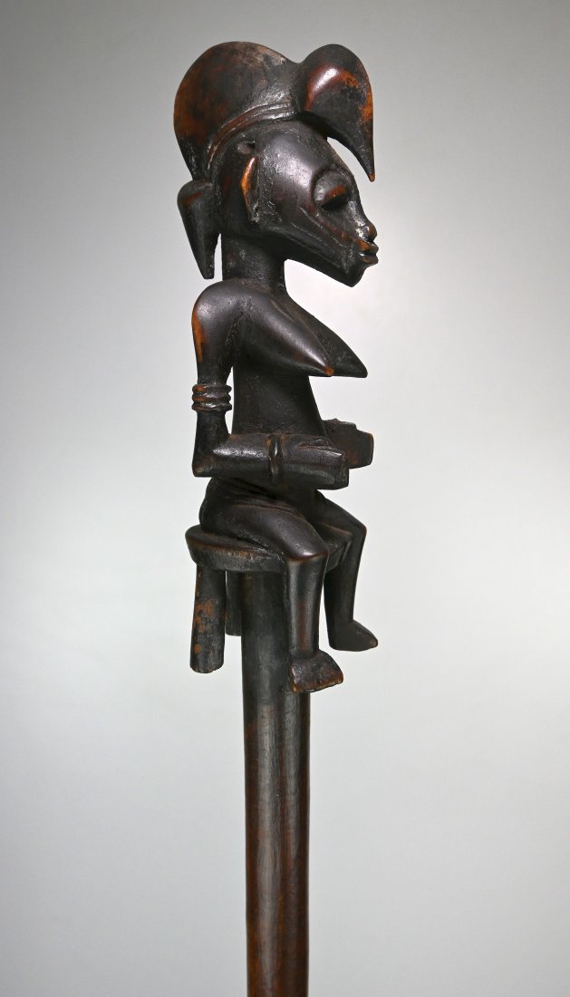 A Fine Senufo Staff Ex Drs. Israel & Michaela Samuelly (1 of 11)