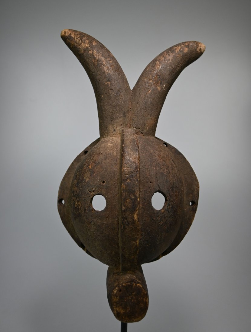 Highly Stylized Ogoni Karikpo Antelope mask Ex Endicott (1 of 9)