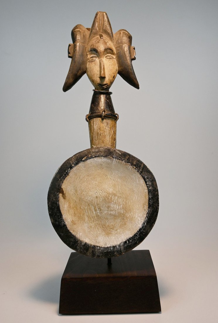 A Fine Igbo Chalk Dish Ex Dr Noble Endicott (1 of 8)