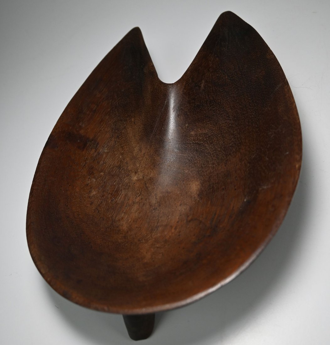 Fiji Ritual Oil Dish Ex Evan Maurer Collection (1 of 8)