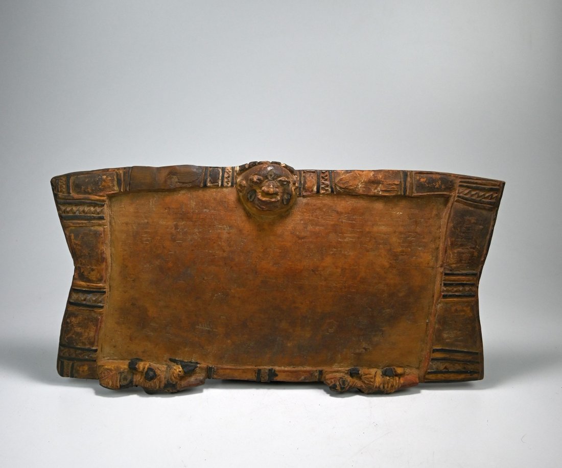 A Fine Old Yoruba Opon Ifa Divination Tray (1 of 8)