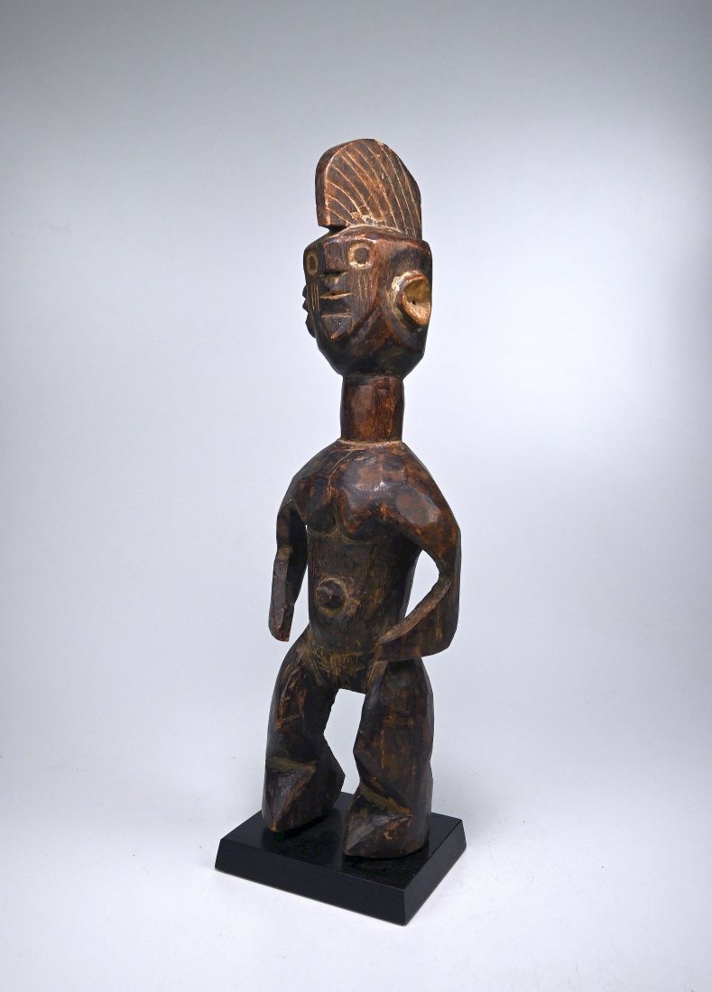 A Fine Old Mumuye Sculpture (1 of 11)