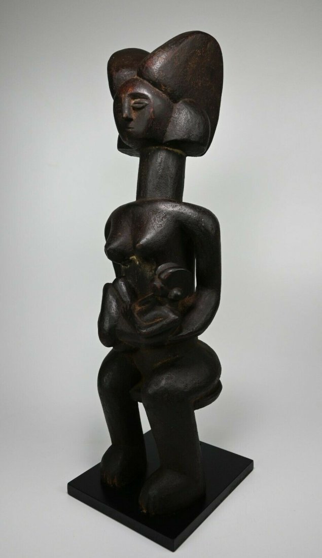 A Kwere Mother & Child Sculpture (1 of 10)