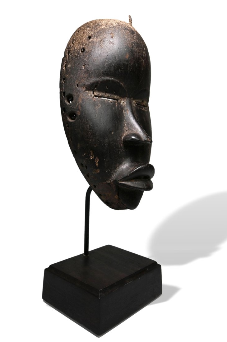 A Fine Dan mask Collected 1948 (1 of 9)