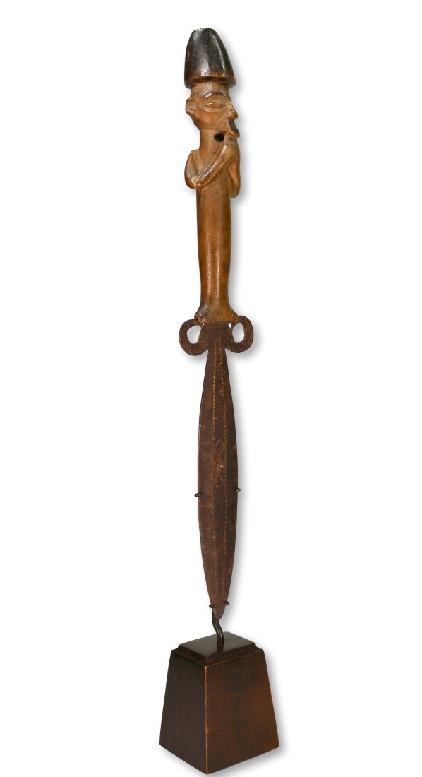 A Yaka Suku Ceremonial Knife (1 of 8)