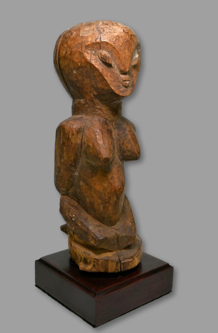 A Kusu Power Figure (1 of 8)