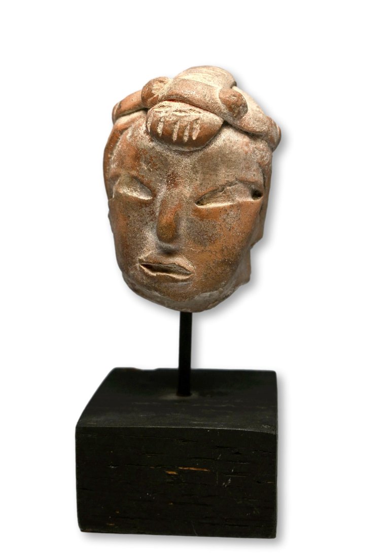 A Very Rare Olmec Pottery Head Fragment 1100 BC (1 of 6)