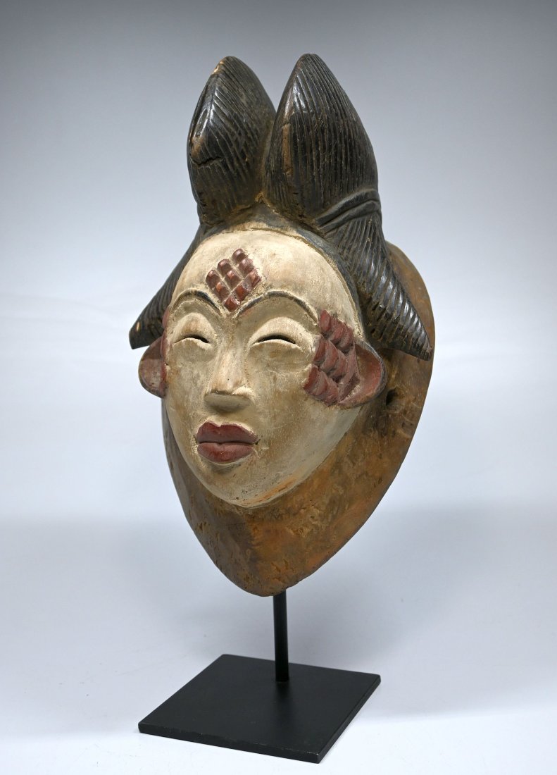 A Fine Punu Mask (1 of 8)