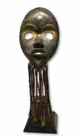 A Dan African Mask (1 of 8)