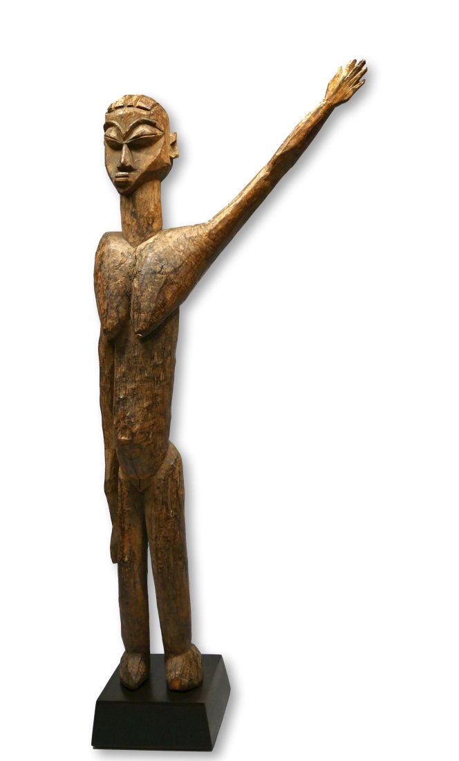 A Lobi Ti Puo Shrine Idol (1 of 7)