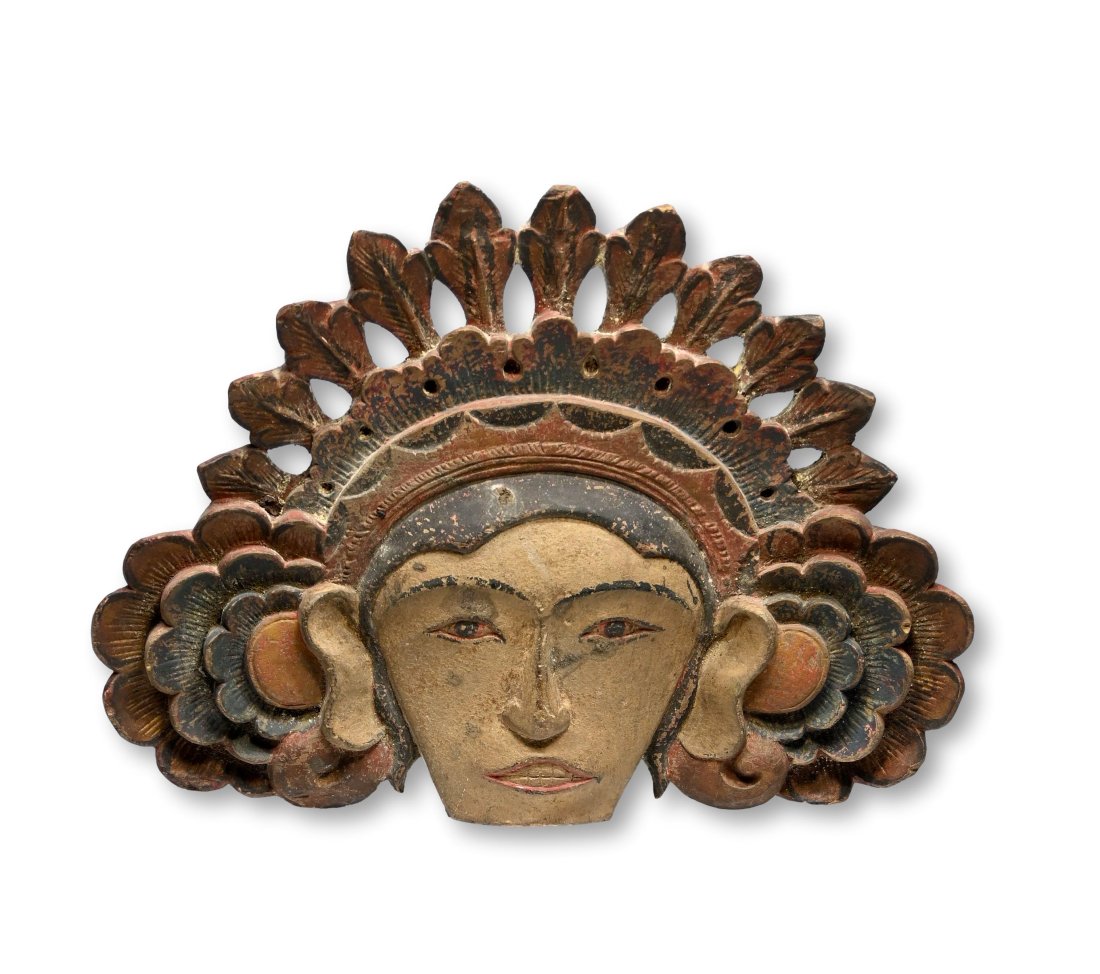 Vintage to Antique Sri Dewi Goddess Carving from Bali (1 of 7)