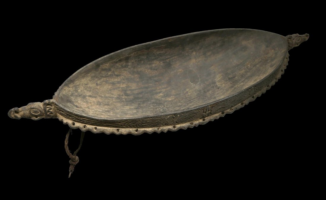 Lot of Two Ramu River Feast Bowls (1 of 2)