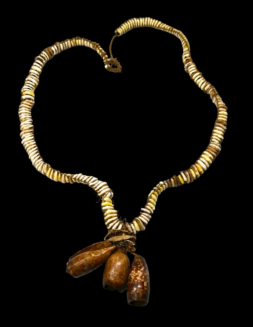 Lot of Four Large Shell Necklace (1 of 4)