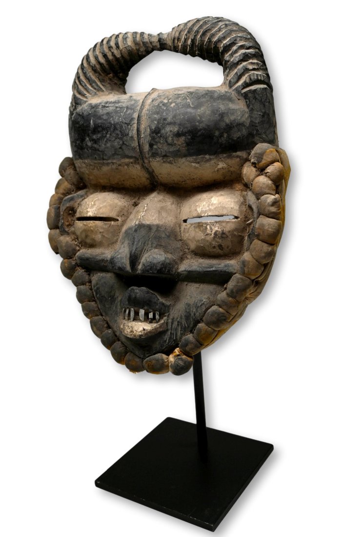 A Charming Guere Ceremonial Mask Ex Scanzi Collection (1 of 7)