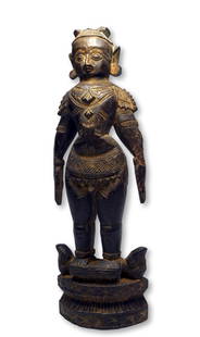 Antique Marapachi Bommai Wood Doll from India: A finely carved wooden Marapachi Bommai or doll from Southern India. Marapachi are traditionally passed on from one generation to another in the states of Tamil Nadu, Karnataka and Andhra Pradesh.