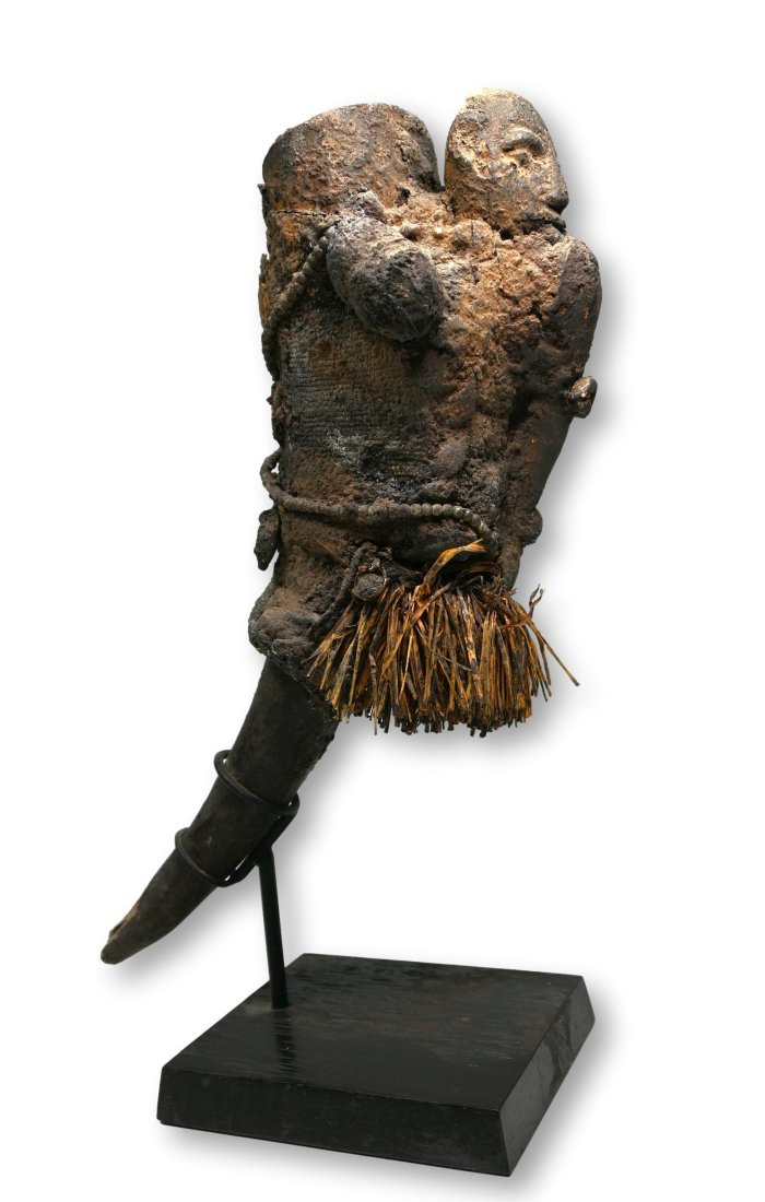 A Fon Magic Fetish Horn Ex Simmons collection (1 of 7)