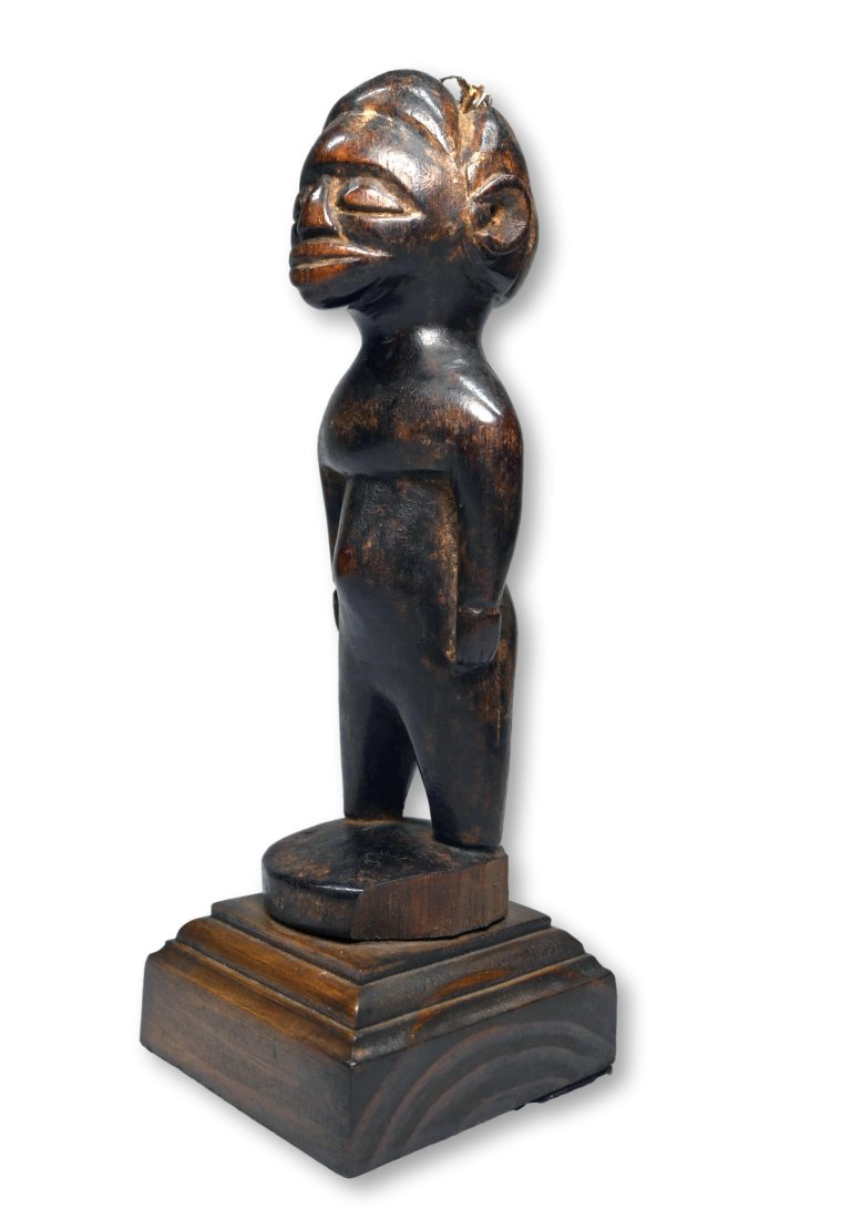 A Fine Anago Shrine fetish (1 of 6)