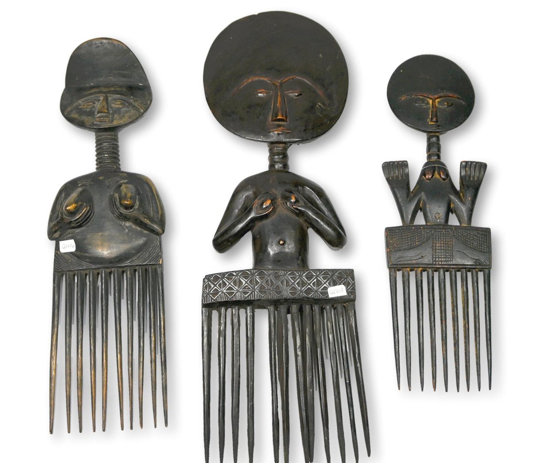 Lot of Three Ashanti Combs Ex Rosen Collection (1 of 4)