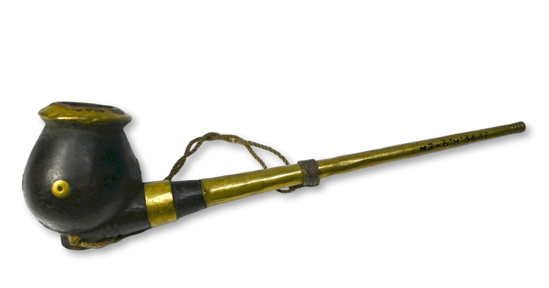 A Fine Old Dinka Pipe Ex Endicott Collection (1 of 5)