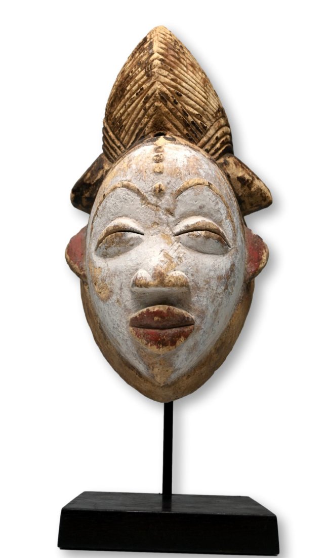 A Fine Old Punu Mukudj Ceremonial Mask Ex Dannenberg Collection (1 of 9)