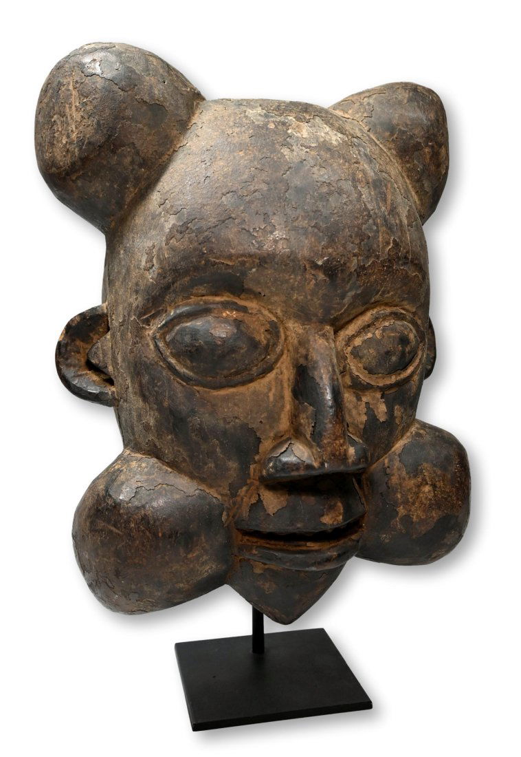 A Bamun Mask Ex Prof. Bordogna Collection (1 of 8)