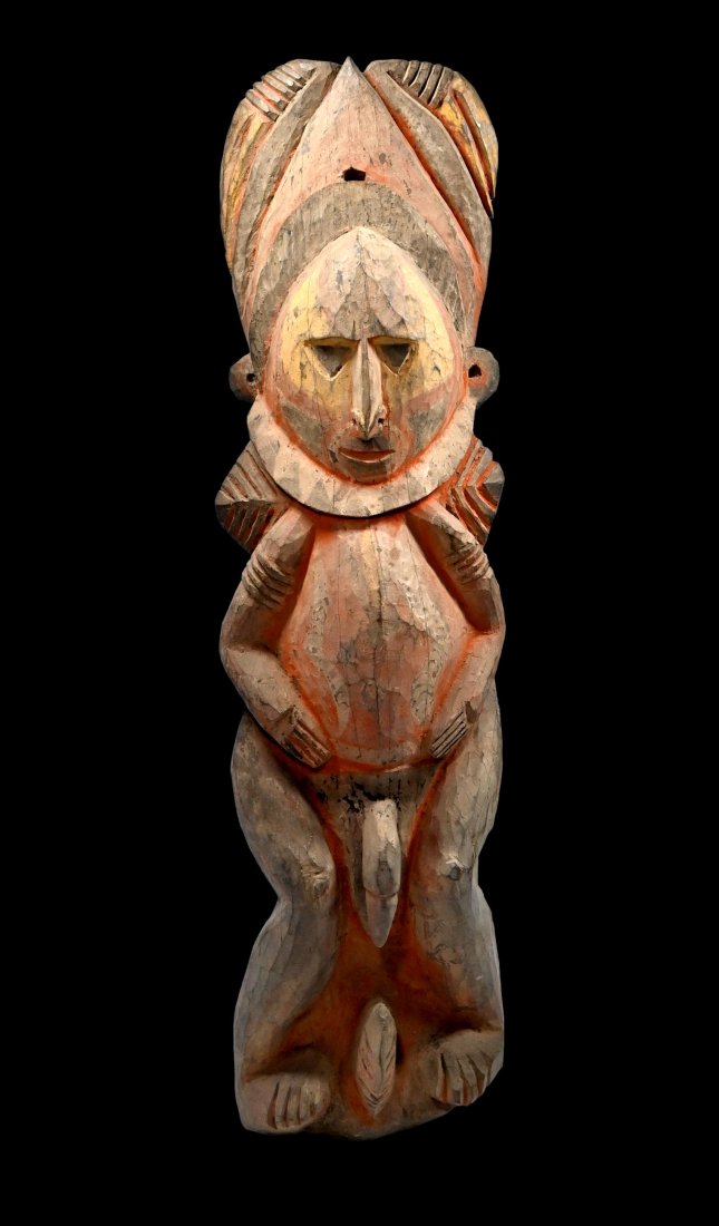 A Large Abelam Figure (1 of 9)