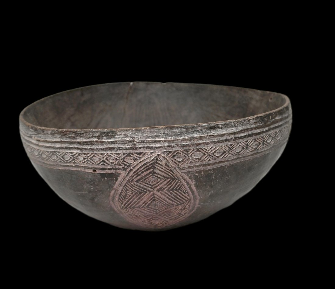 Old Ramu River Bowl (1 of 7)