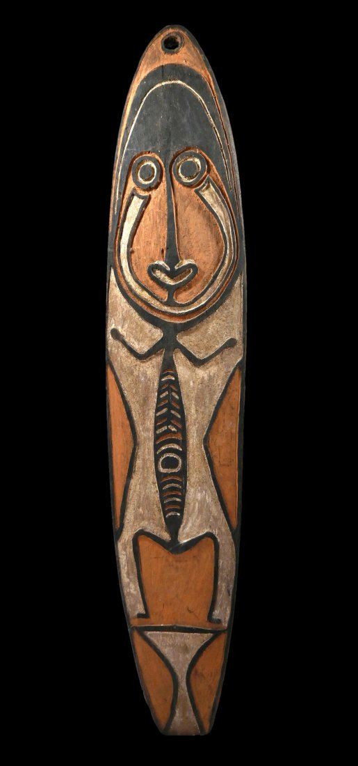 A Large Old Kerewa Spirit Board (1 of 4)