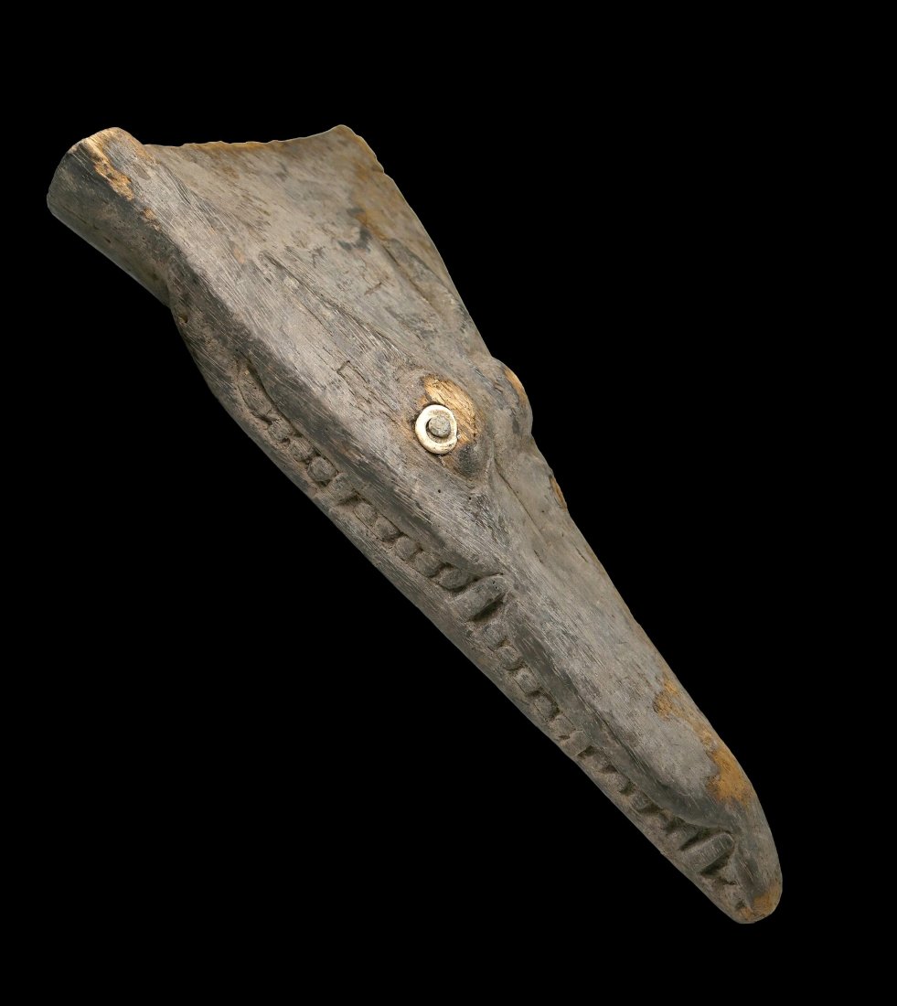 Sepik River Crocodile Canoe Prow Ex Ceaser Collection (1 of 5)