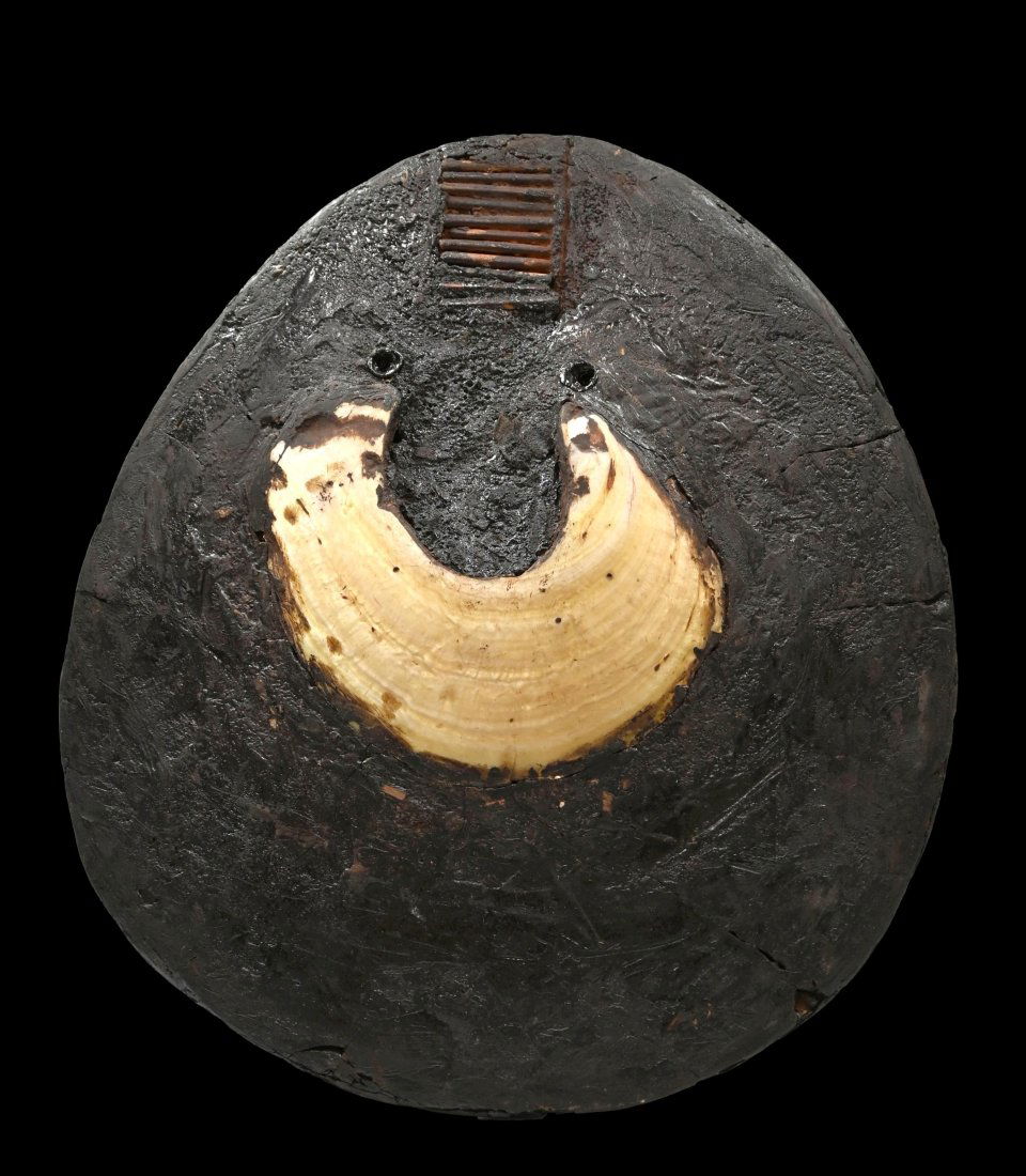 A Mona Kina Chest Plate (1 of 3)