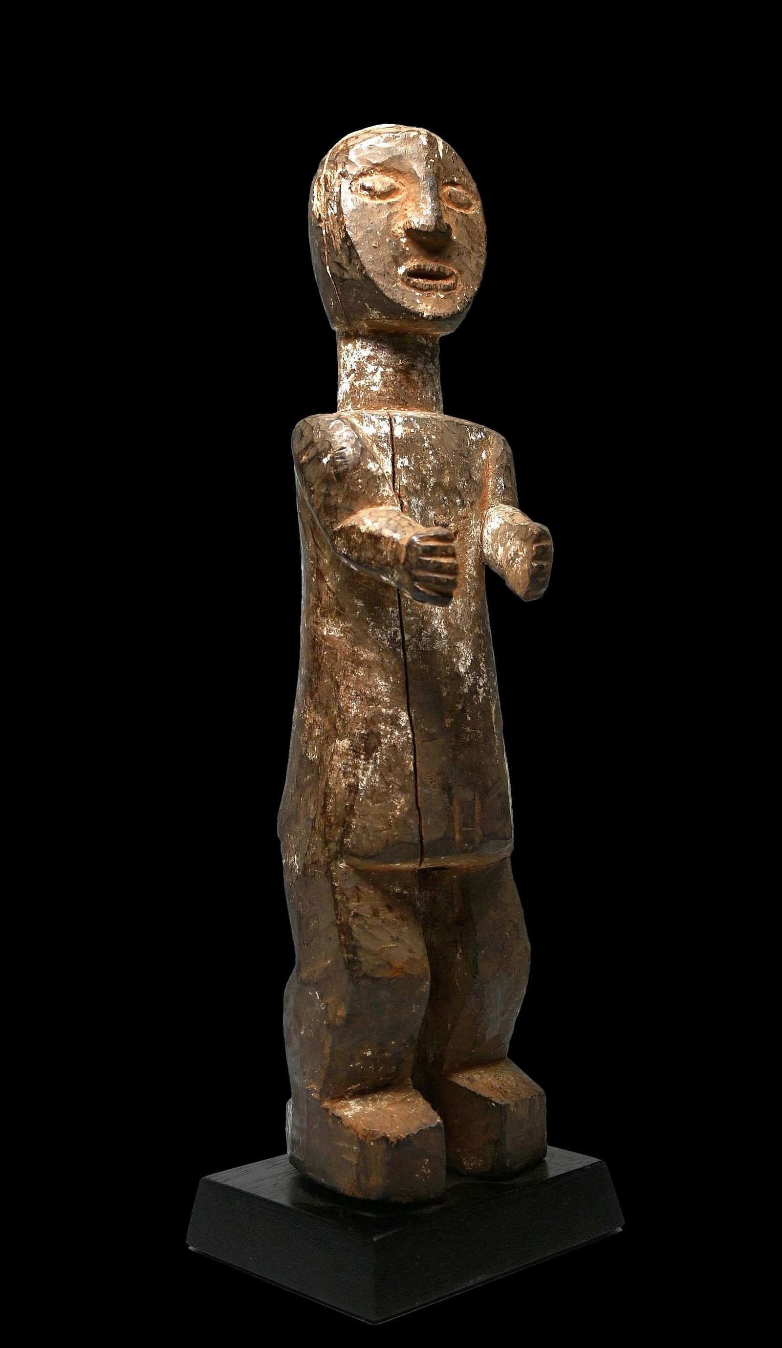 A Fon / Ewe Shrine Idol Ex Endicott Collection (1 of 5)