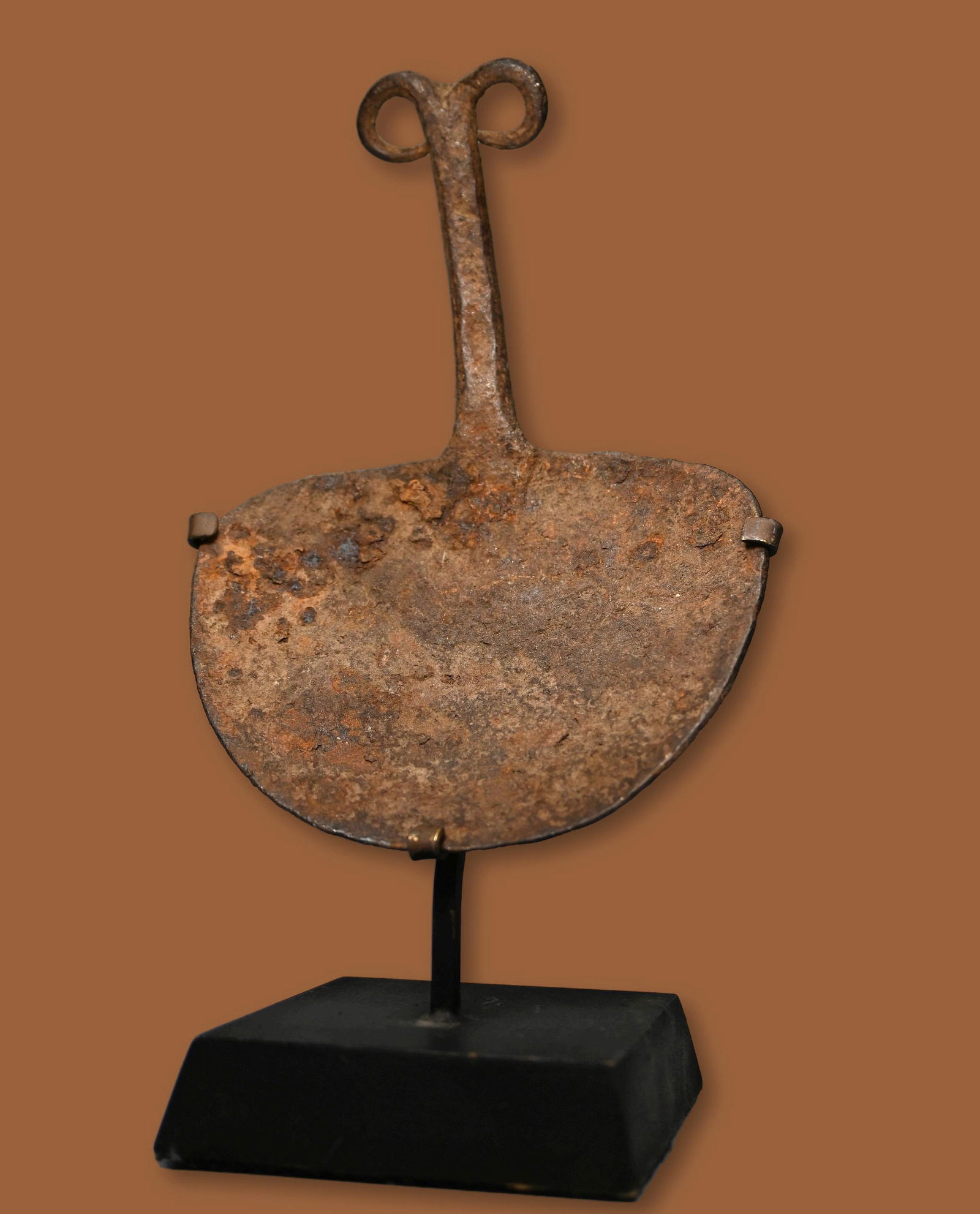 A Gan Iron Spoon Ex Kahan Gallery (1 of 4)