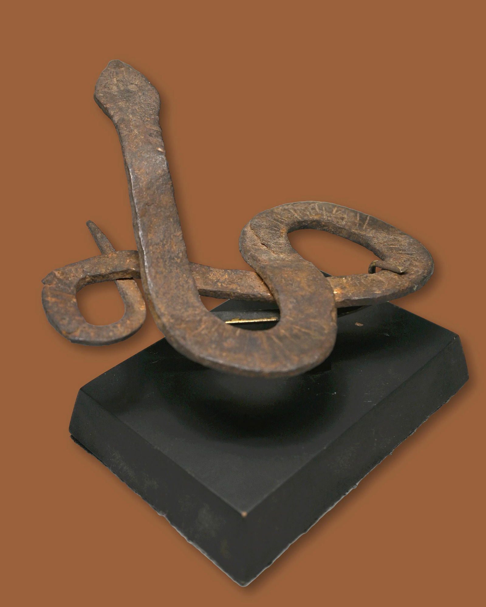 A Gan Iron Snake Ex Kahan Gallery (1 of 5)