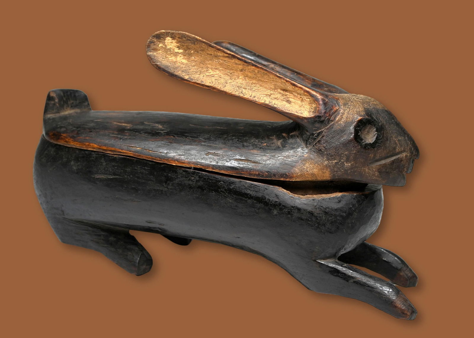 A Lozi Rabbit Container Field Collected (1 of 7)