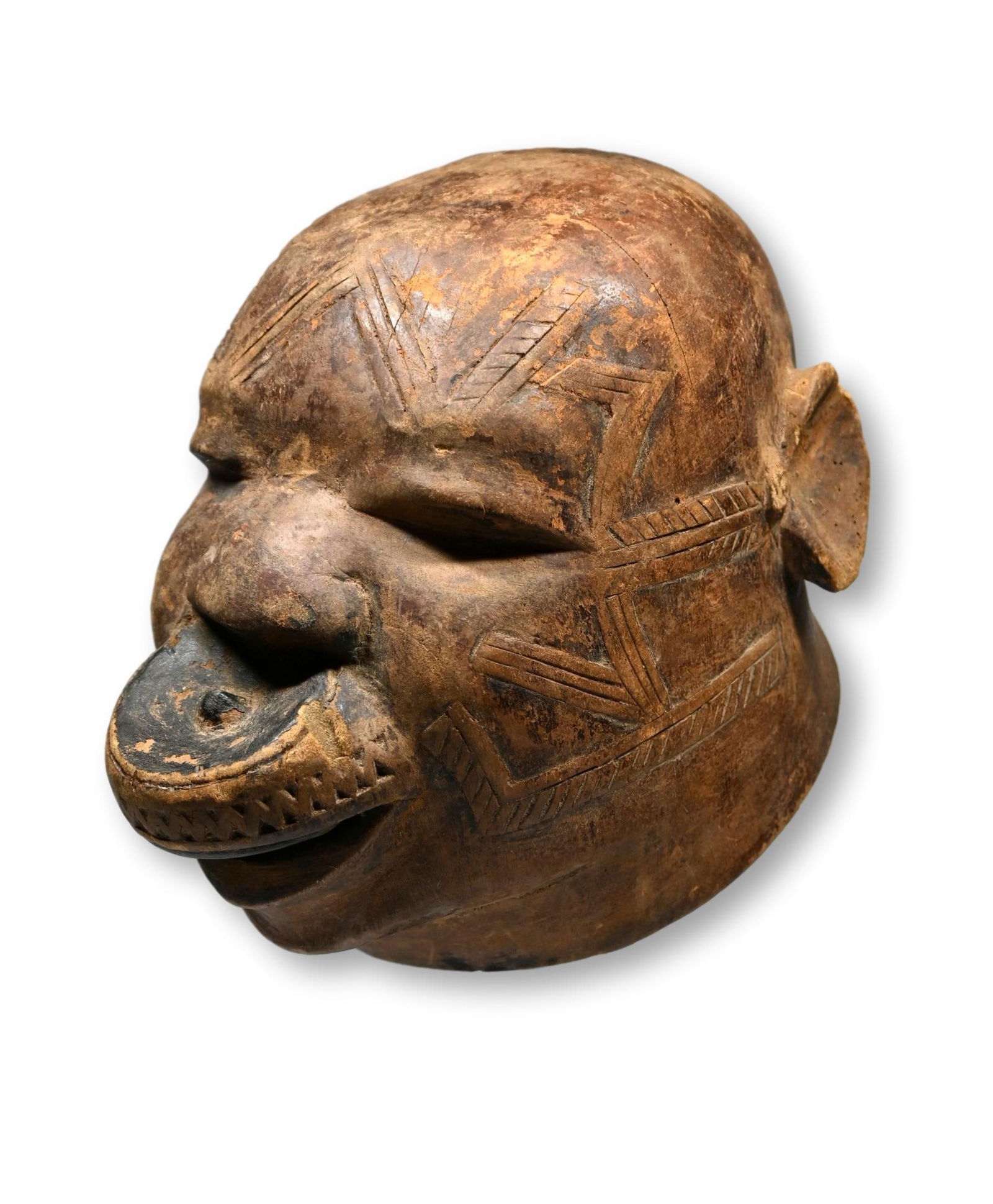 A Makonde Lipiko Mask with Lip Plug Ex Simmons (1 of 5)
