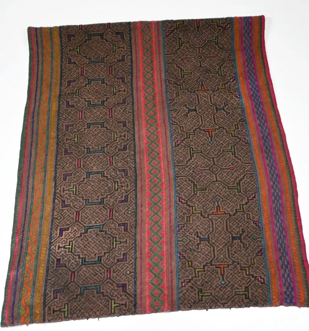 Shipibo Indian Hand Stitched Ceremonial Cloth, Amazon Jungle: This is a very fine hand made ritual cloth from the Shipibo Indians of the Amazon Rainforest, PERU, South America. An intricate hand woven and embroidered cloth featuring wonderful geometric motifs, u