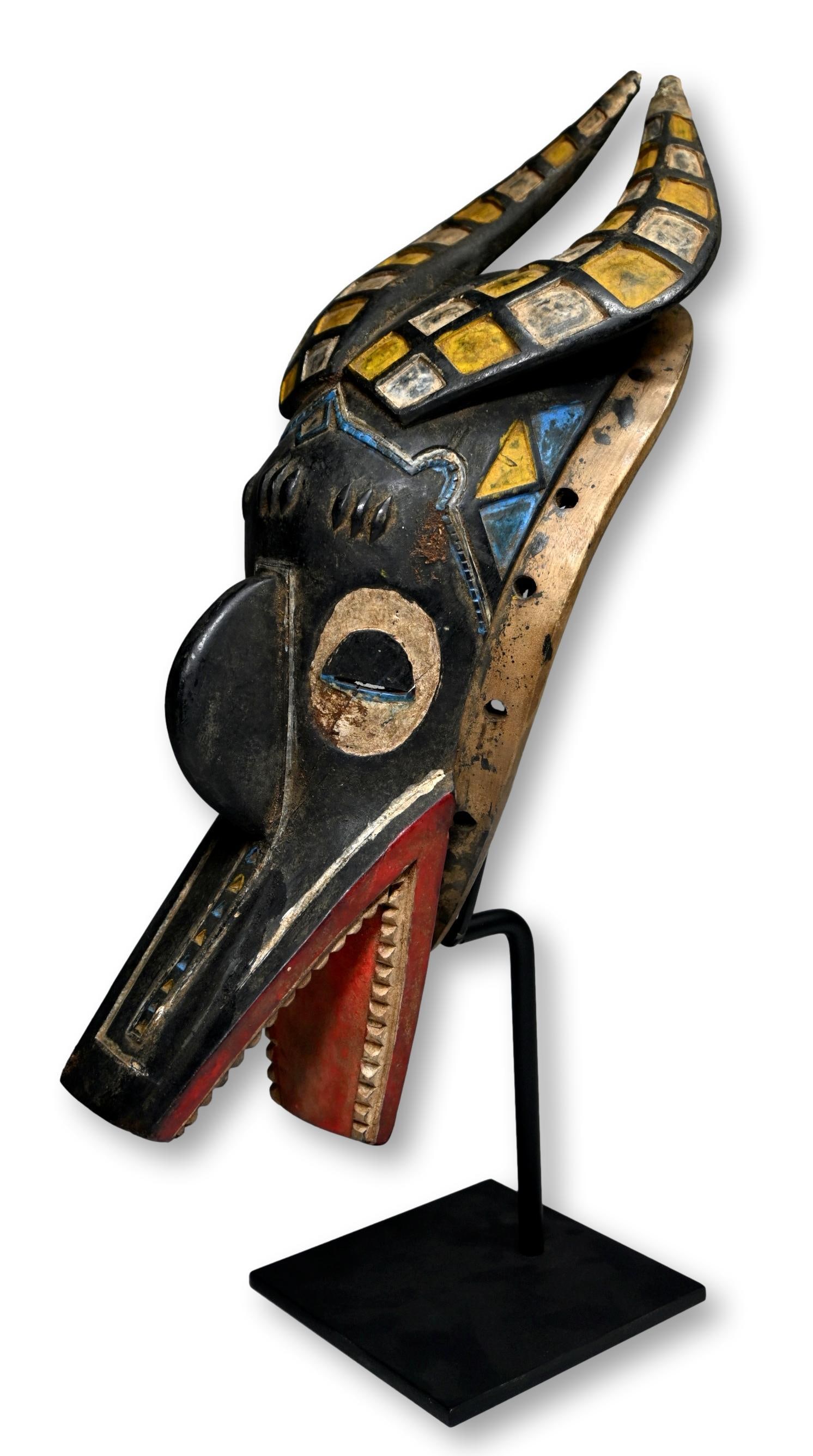 A Guro Zamble Antelope Mask (1 of 6)
