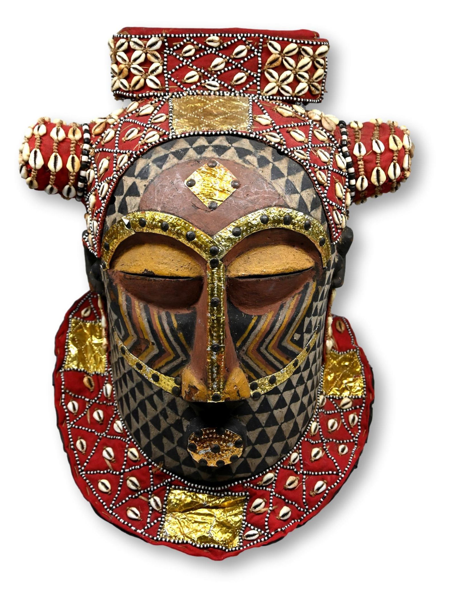 A Kuba Helmet Mask (1 of 6)