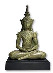 A Bronze Buddha In meditation Sculpture