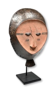 A Ngbaka African mask Ex McNemar Collection